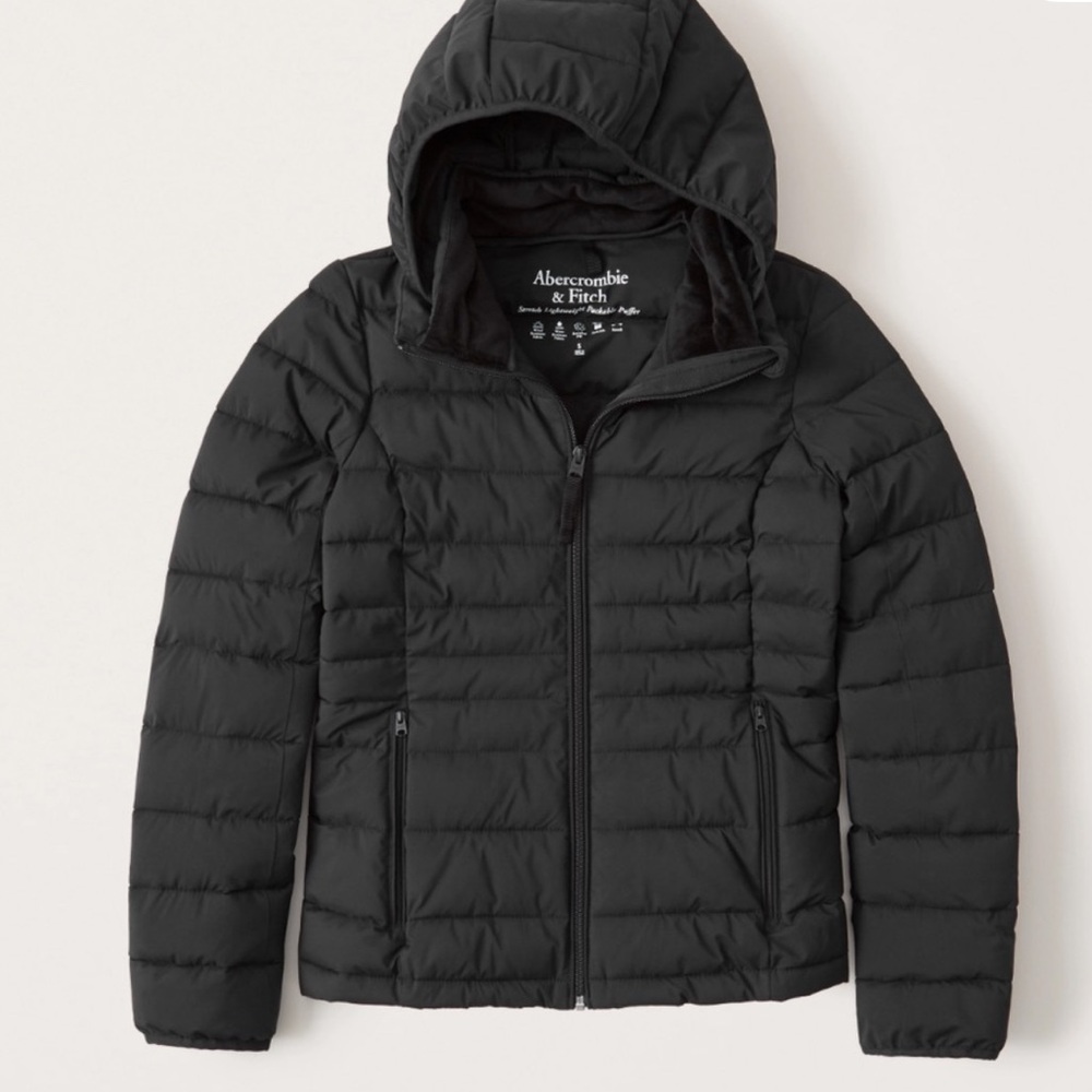 Abercrombie & Fitch Lightweight Packable Puffer Removable Hood in Black Medium - Picture 2 of 8